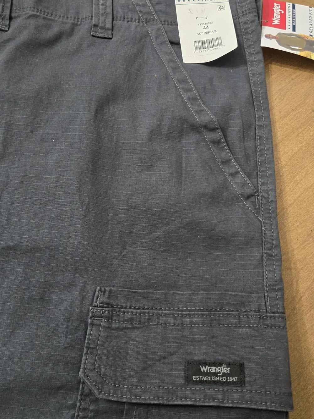 Wrangler Men's Cargo Shorts in Charcoal